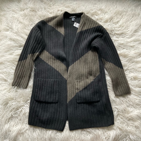 🆕 Express Color Block Cardigan Green Black - Picture 2 of 5